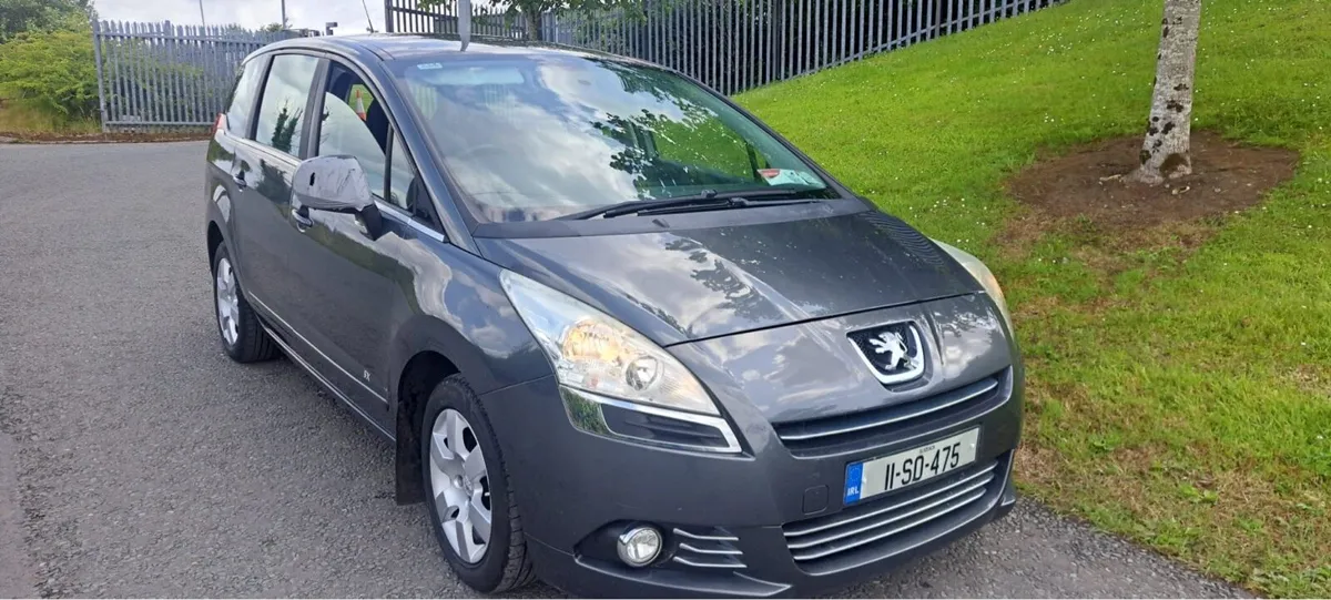 2011 Peugeot 5008 1.6 HDI - Image 1