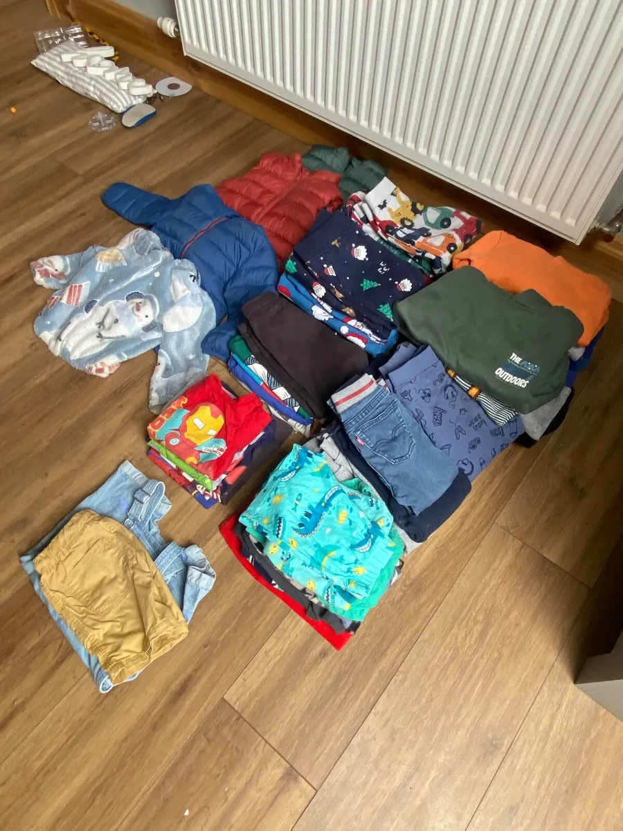 Boys clothes Aged 2-3 - Image 2
