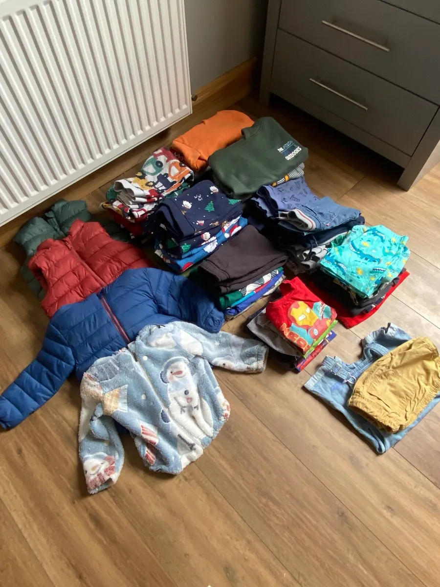 Boys clothes Aged 2-3 - Image 3