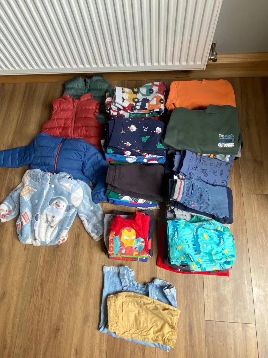 Boys clothes Aged 2-3 - Image 4