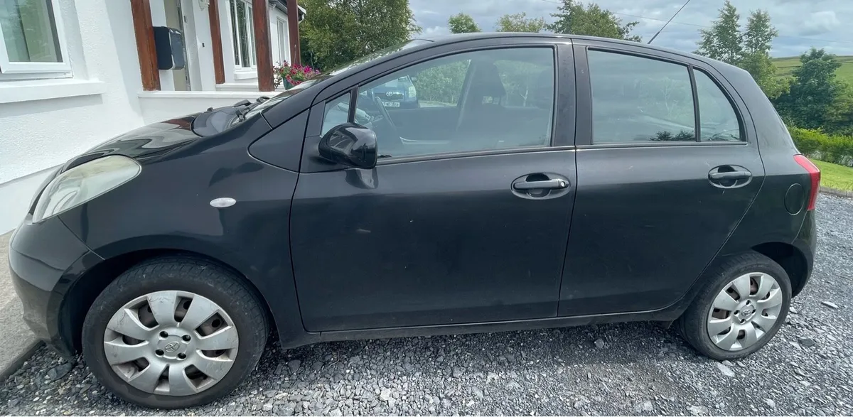 Car - Image 3