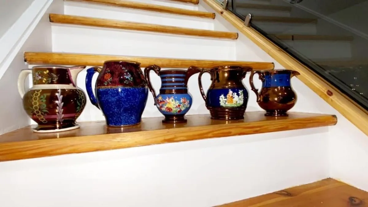 **Lustre jugs c1880** - Image 1