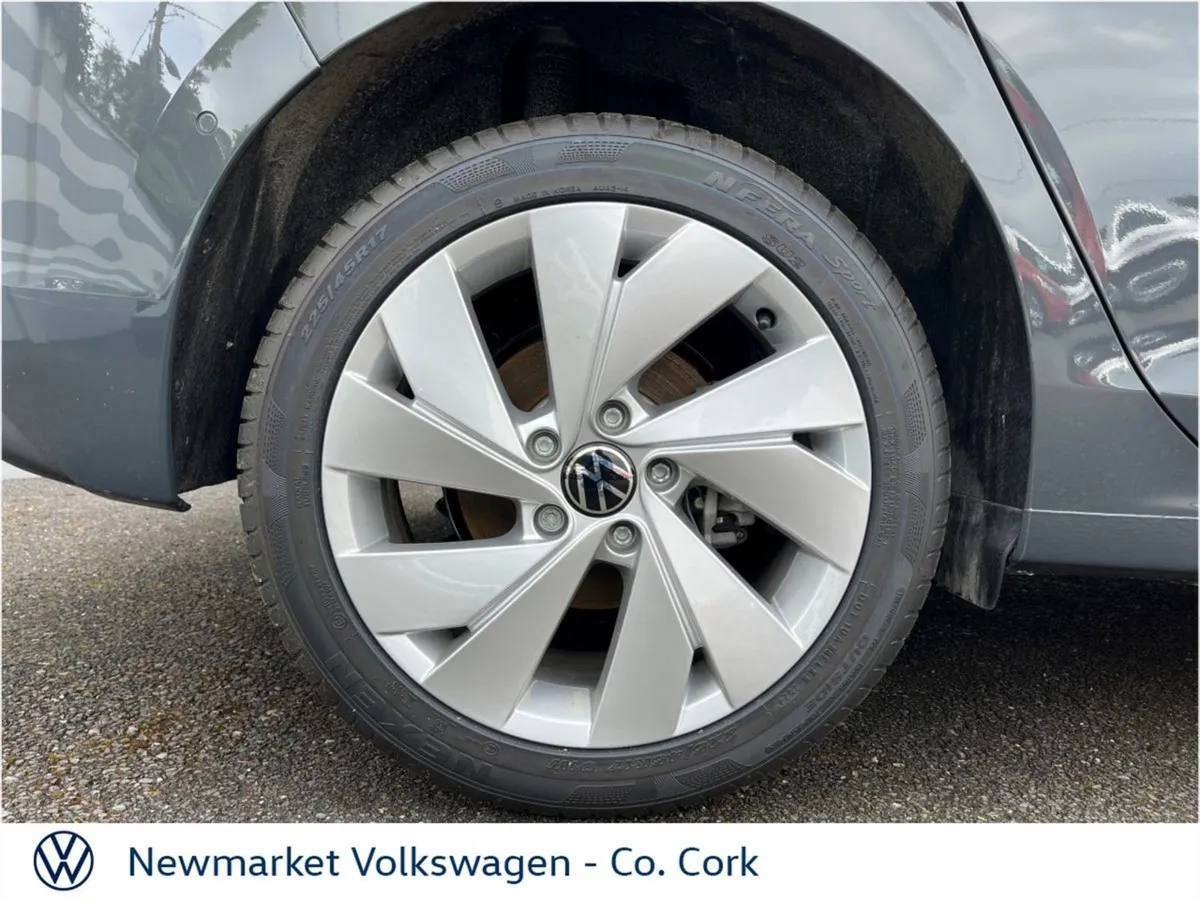 Volkswagen Golf Automatic Edition 75 Phev 1.5tsi - Image 2