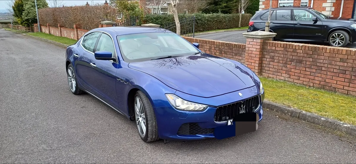 Car - Image 1