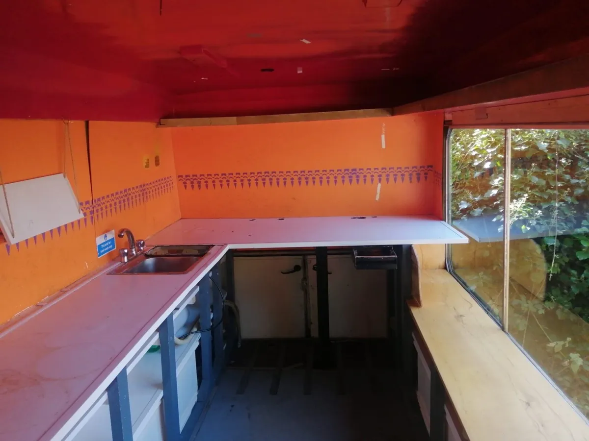Ice cream van - Image 3