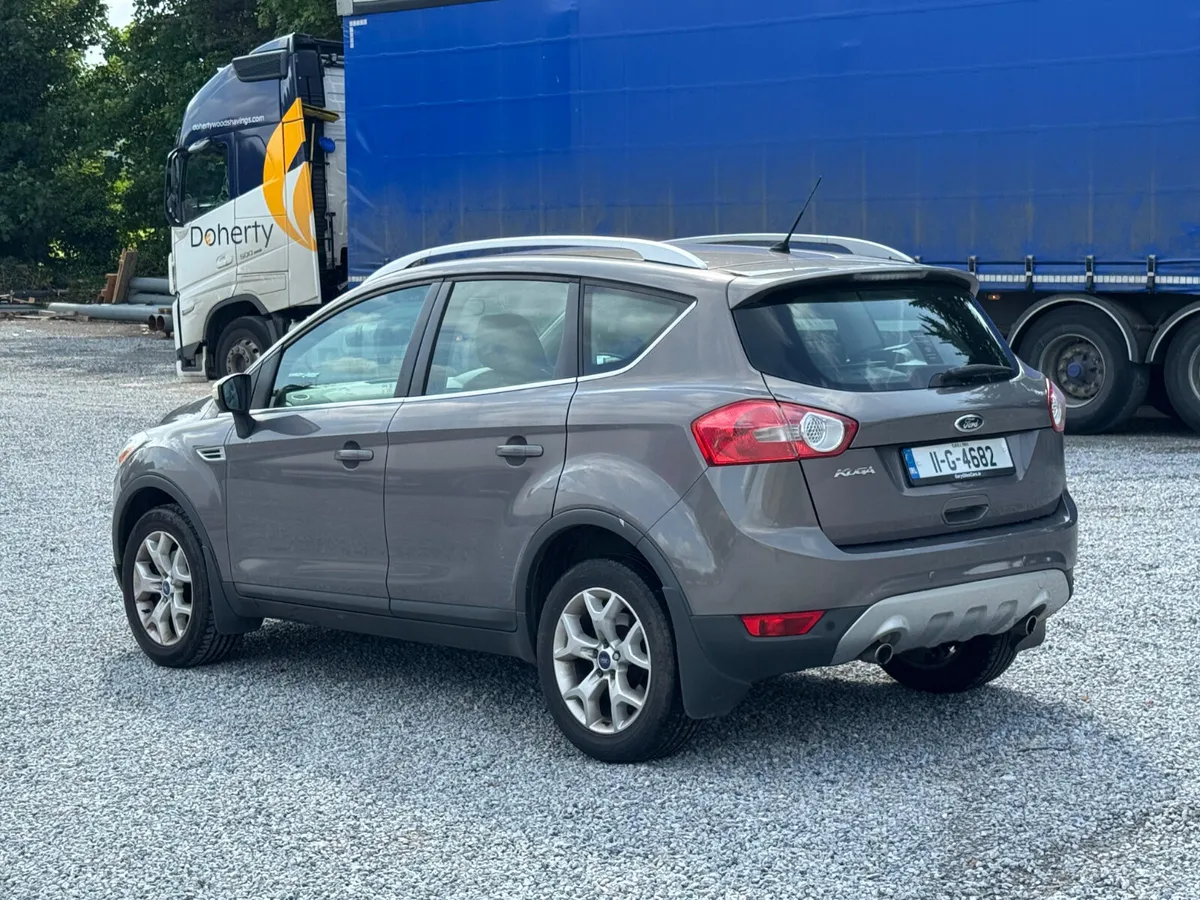 Ford Kuga 2011 DRIVES PERVECT!GOOD CONDITION - Image 4