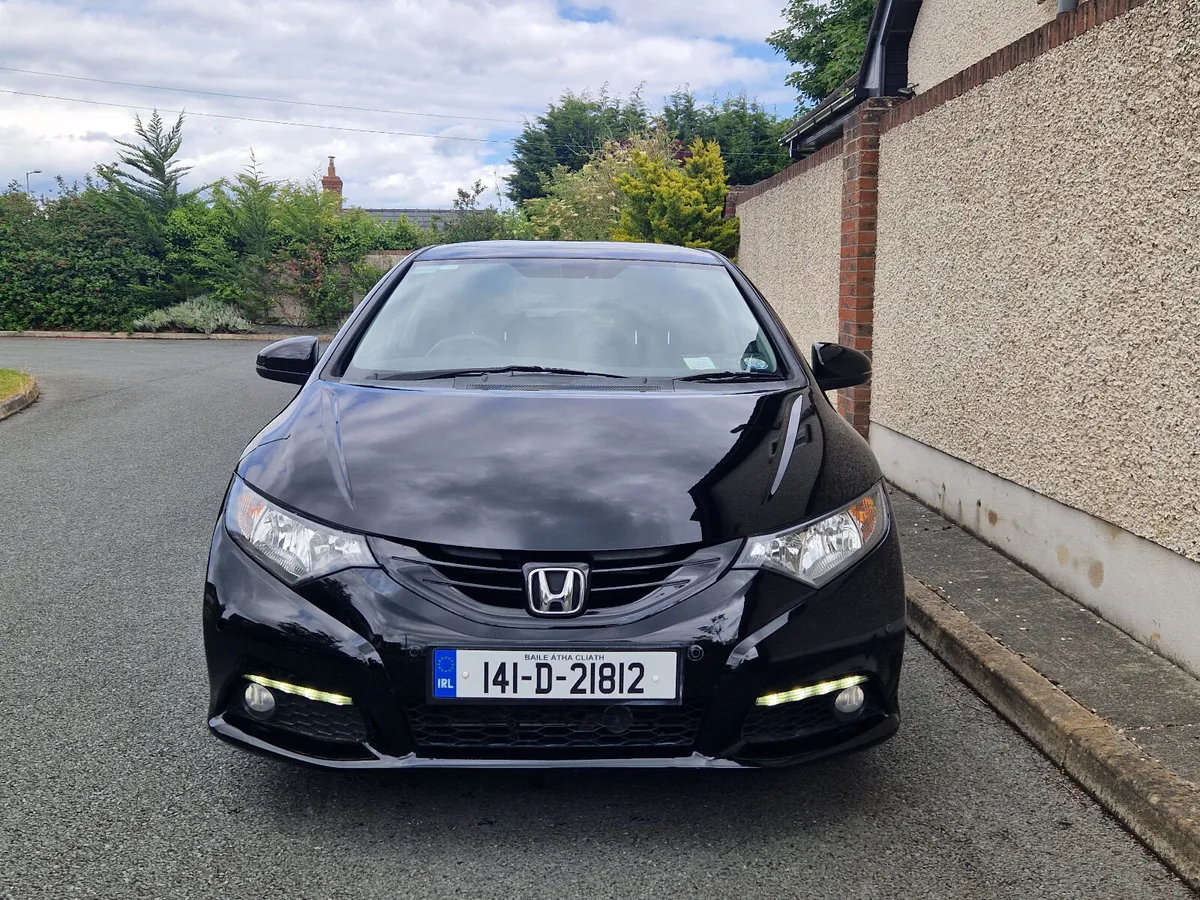 Honda Civic 1.6d Executive, 1 owner, v. low kms - Image 2