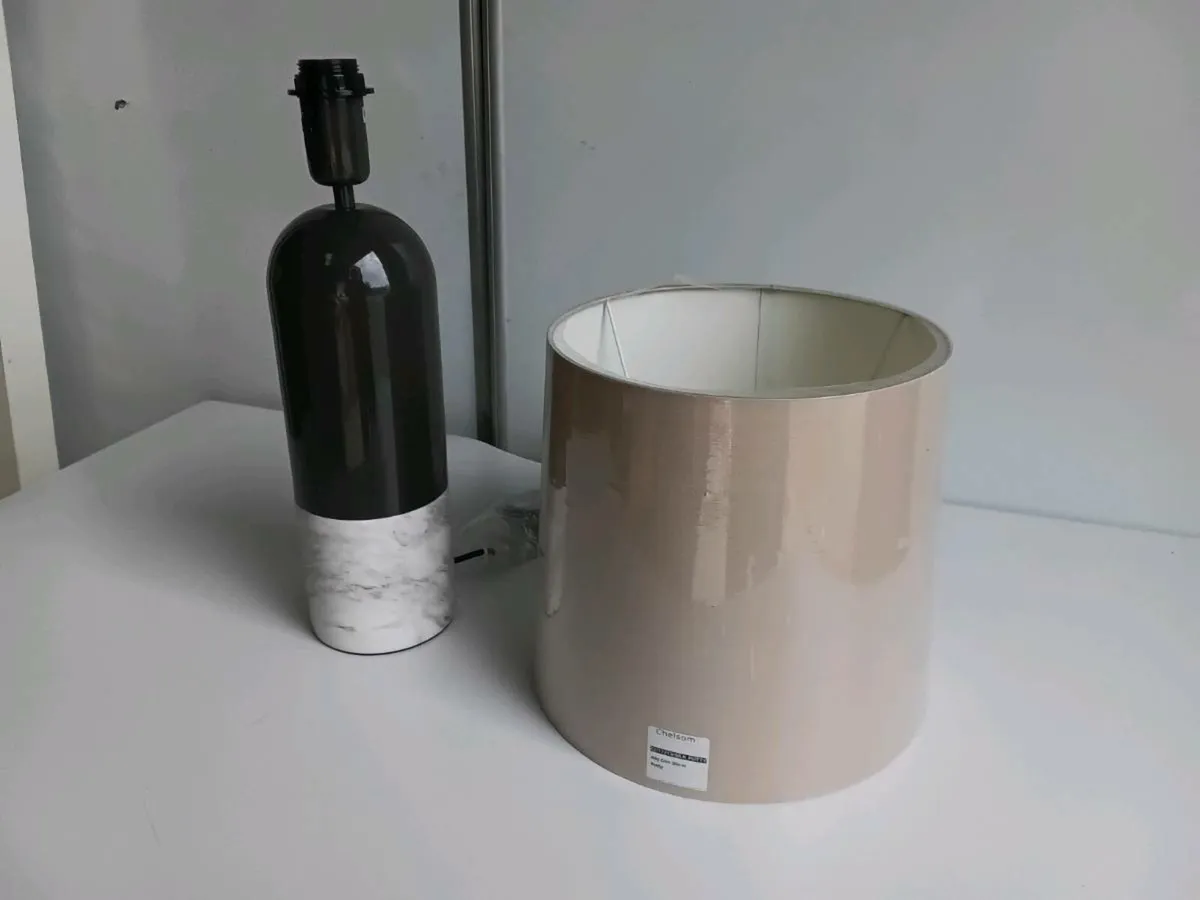 Chelsom Artificial Marble Table Lamp x1 - Image 3