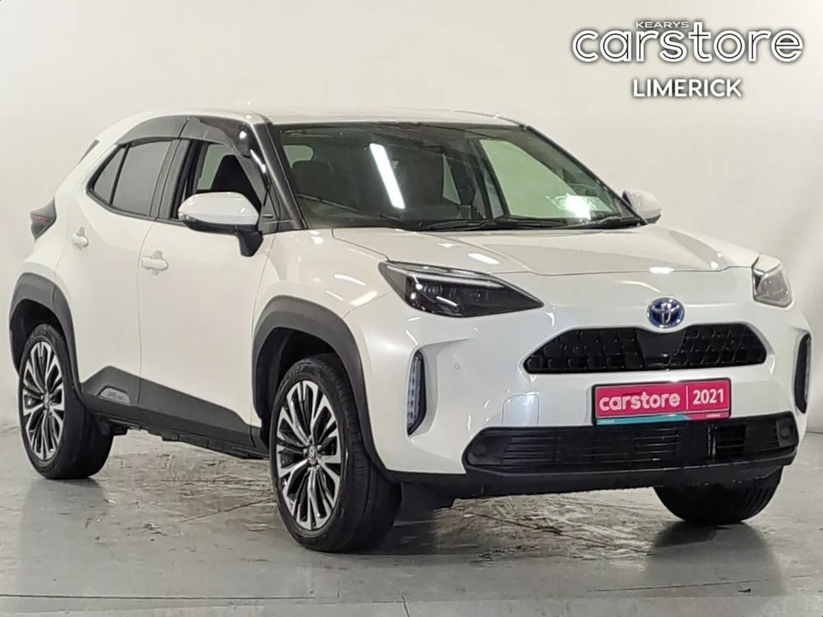 Toyota Yaris Cross 1.5 PET HYB Auto - Image 1