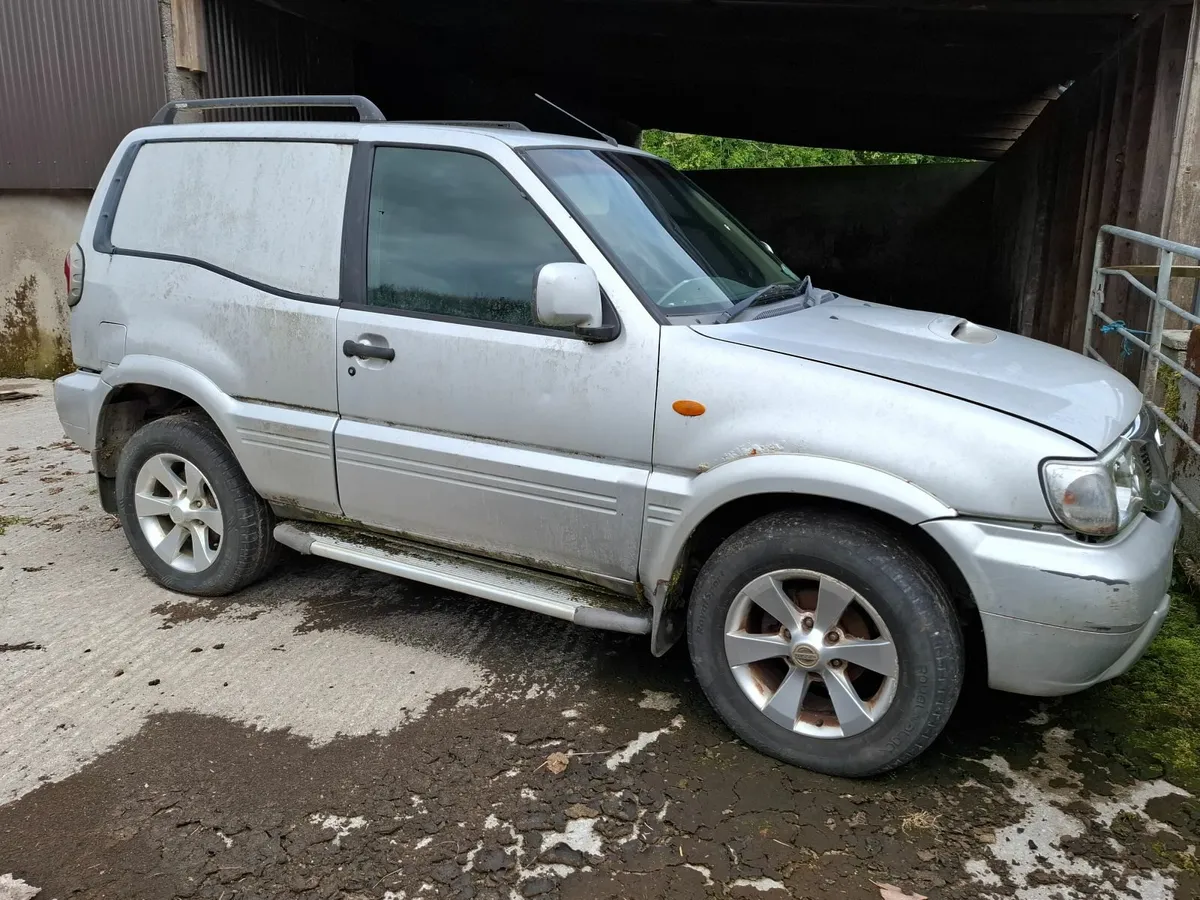Nissan Terrano 2005 - Image 2