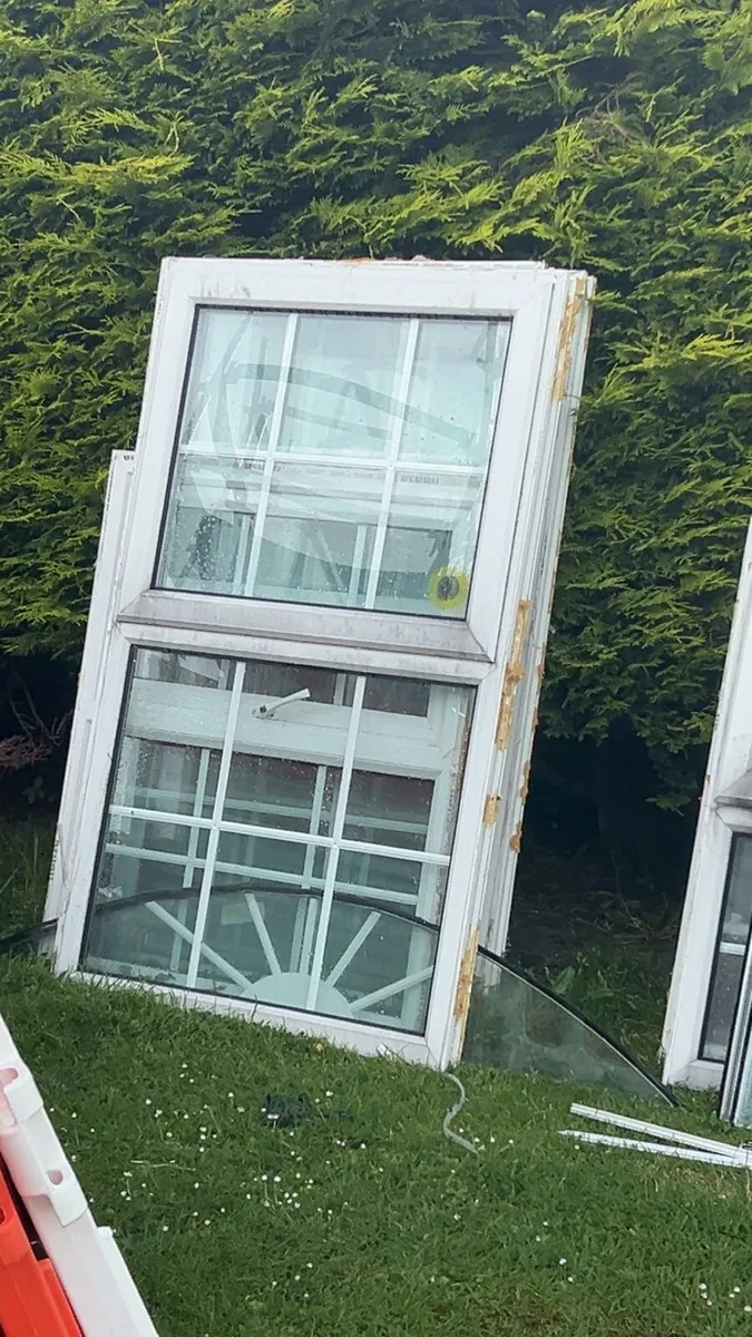 ****Free****Selection of Windows & Doors - Image 4