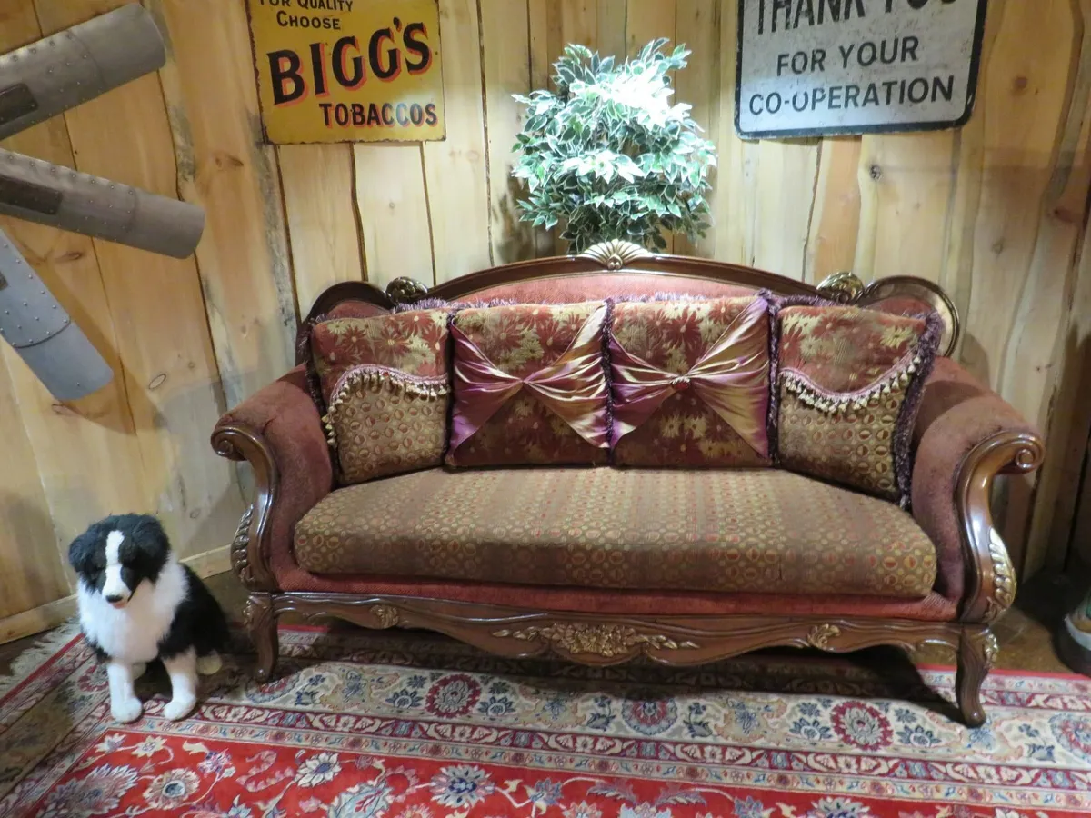 Large Reproduction Suite - Image 4