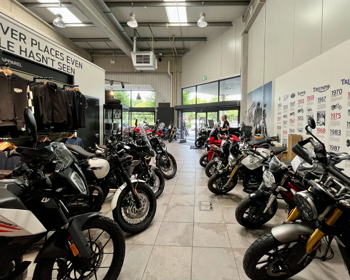 EXTENDED OFFER! 2025 TRIUMPH DAYTONA 660 OFFER! - Image 3