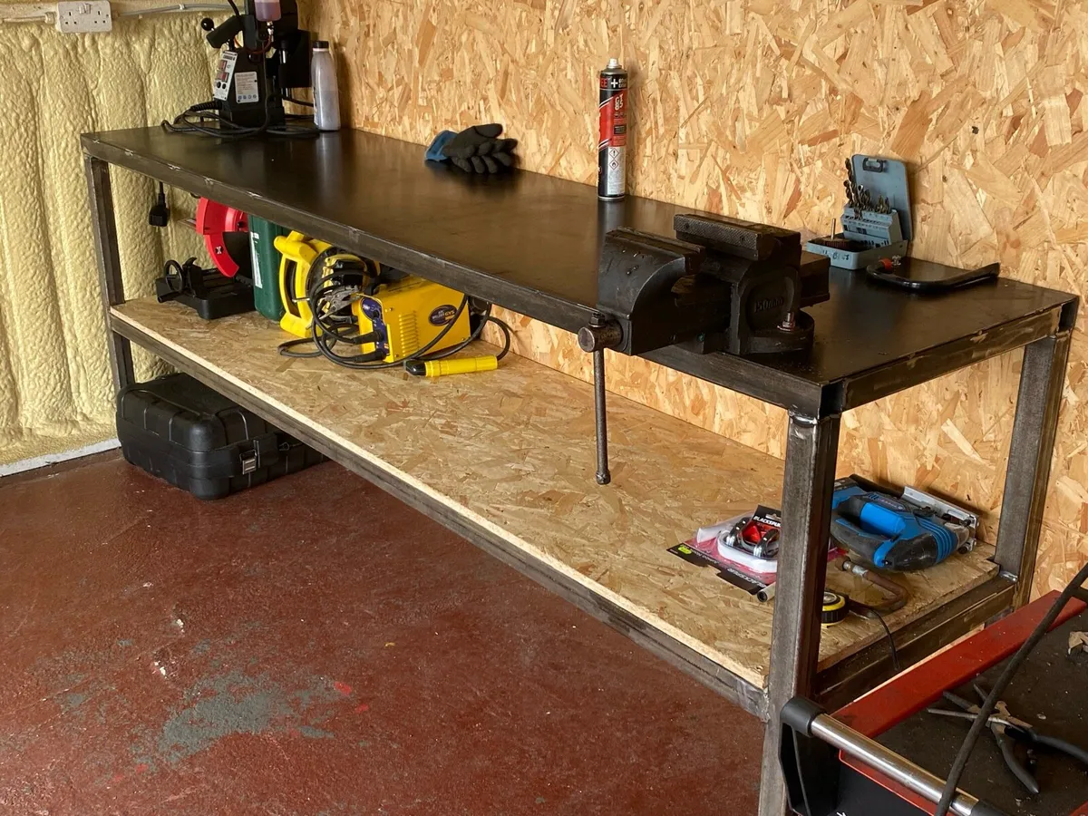 Steel work bench - Image 1