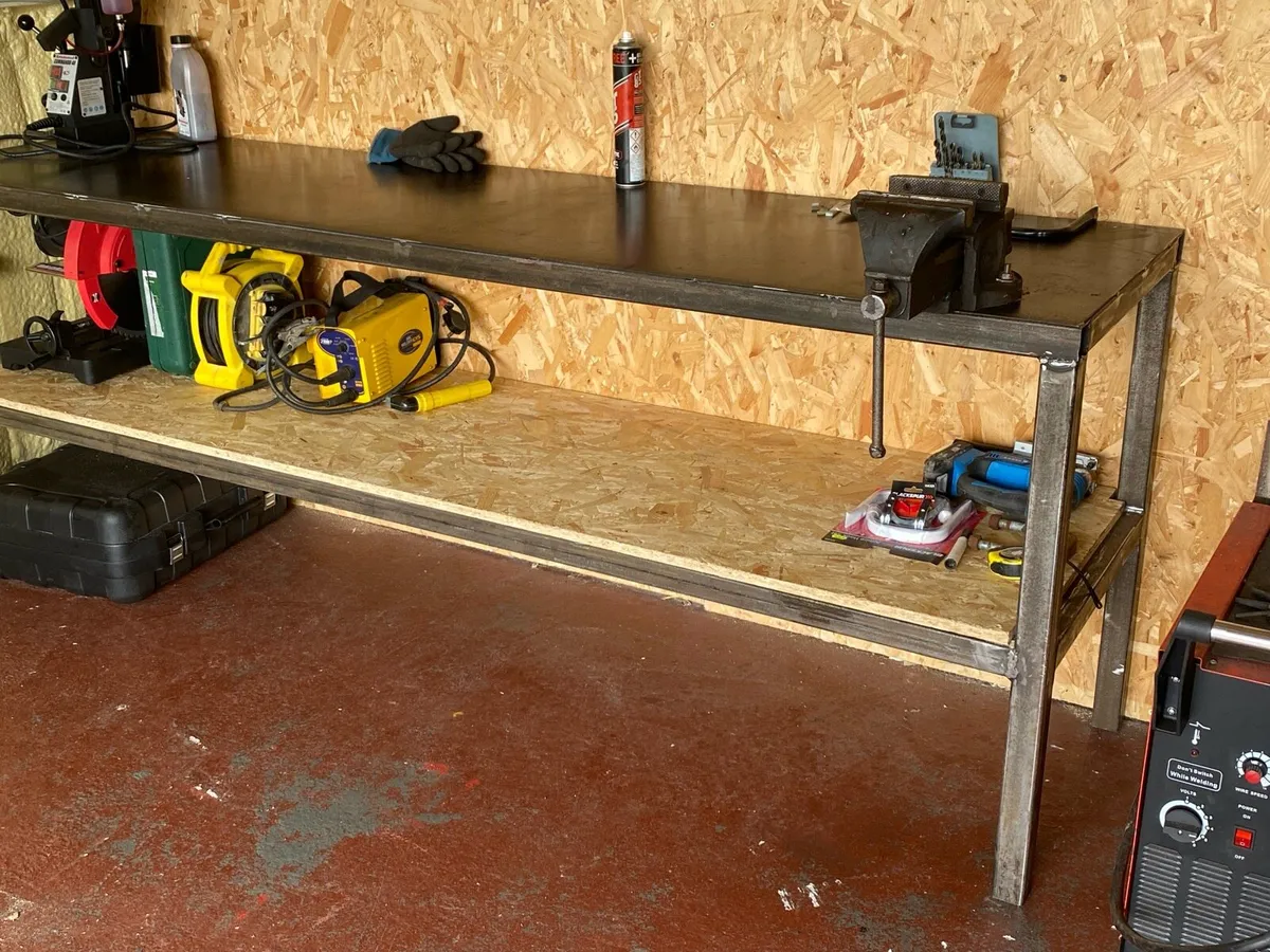 Steel work bench - Image 2