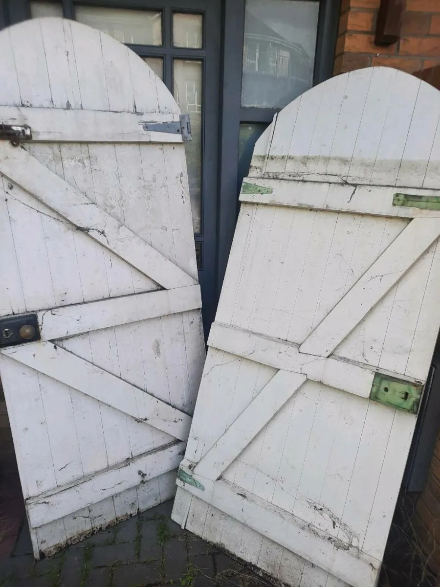 External doors side doors - Image 1