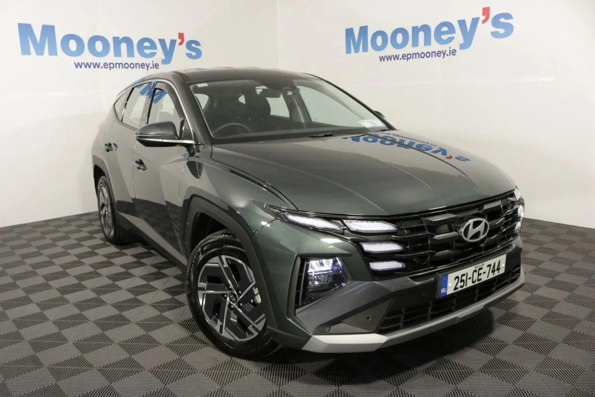 Hyundai Tucson Comfort Plus 1.6l Diesel SUV - Image 1