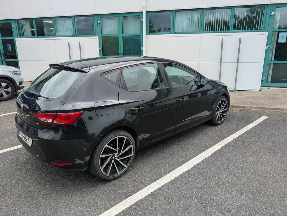SEAT Leon 2014 - Image 1
