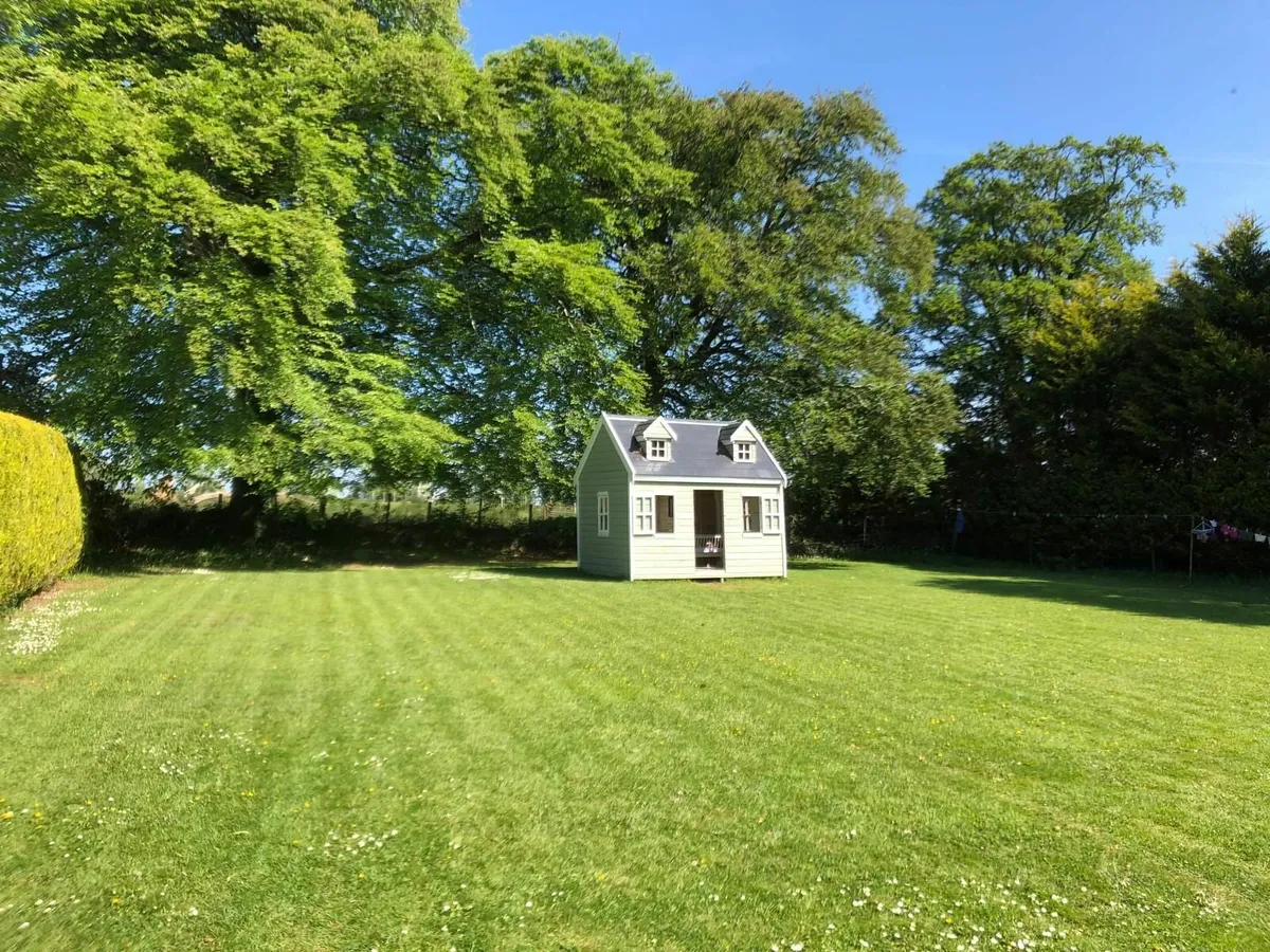 Garden Houses - Image 4