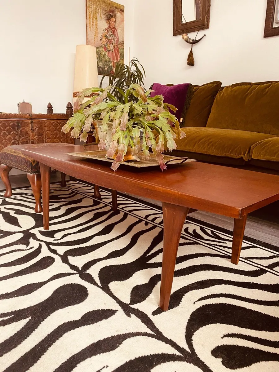 Mid Century Coffee Table - Image 4
