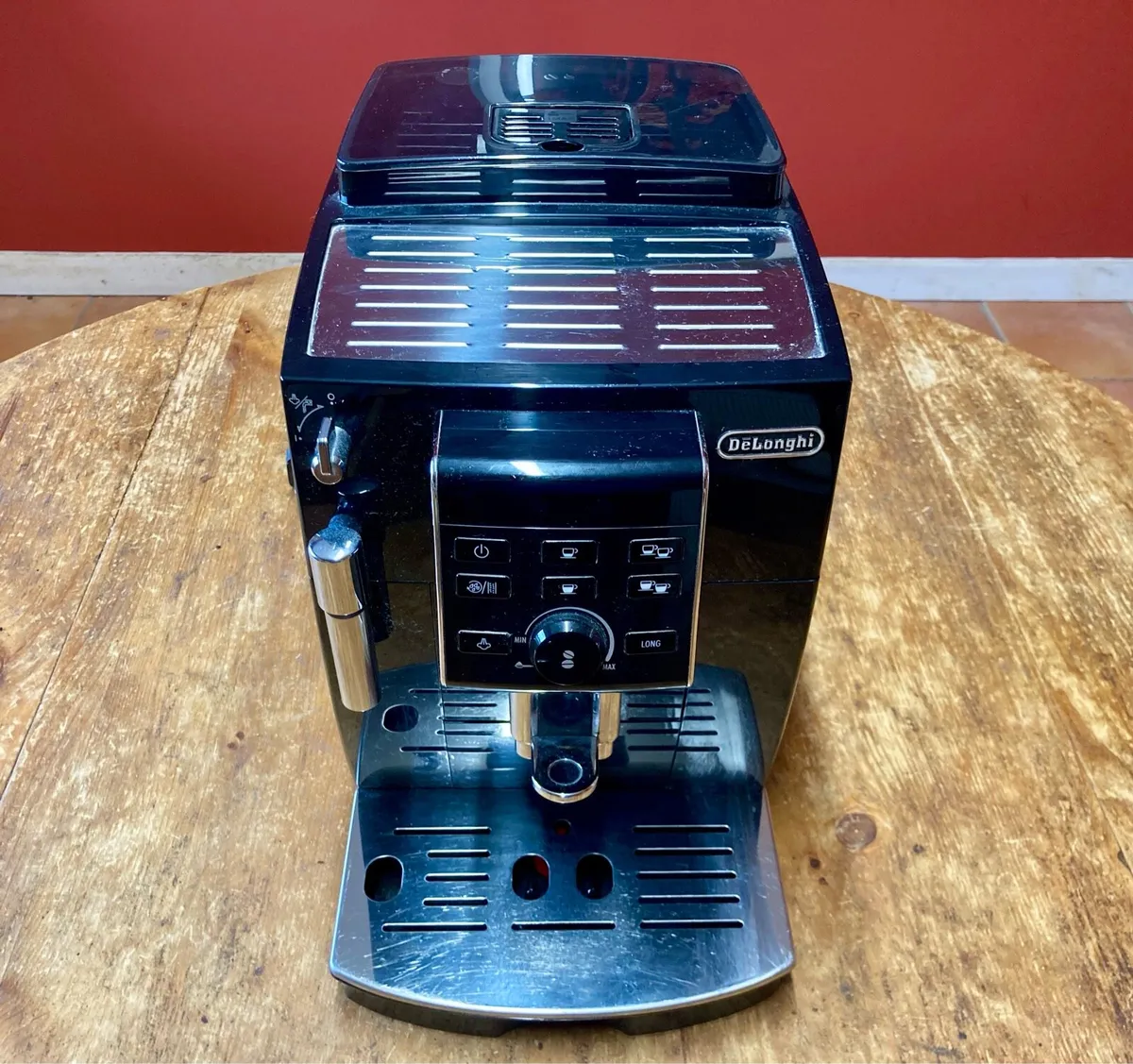 Delonghi Espresso & Cappuccino Machine - Image 2