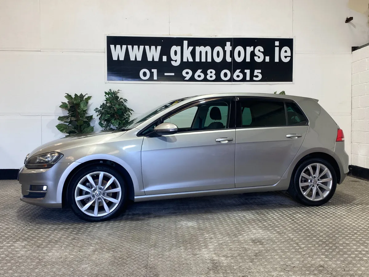 Volkswagen Golf 2013//HIGHLINE AUTOMATIC// - Image 3