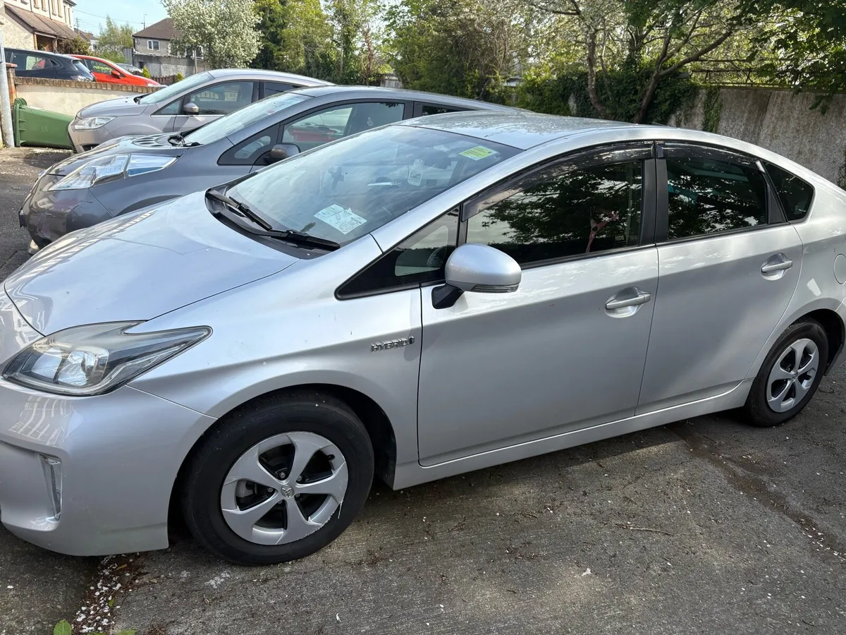 Toyota Prius 2013 new NCT 08/26 - Image 3