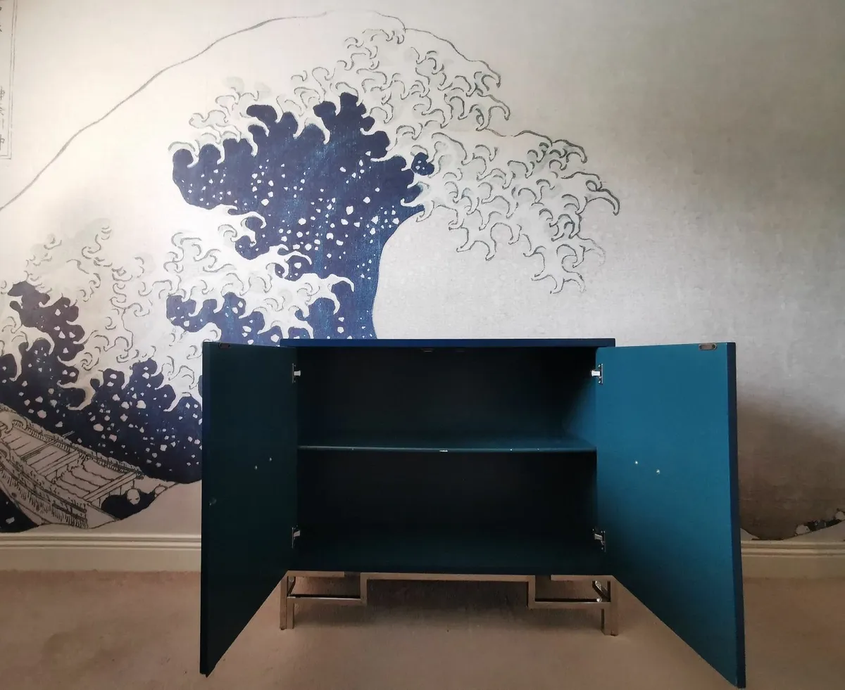 Sideboard - Image 2