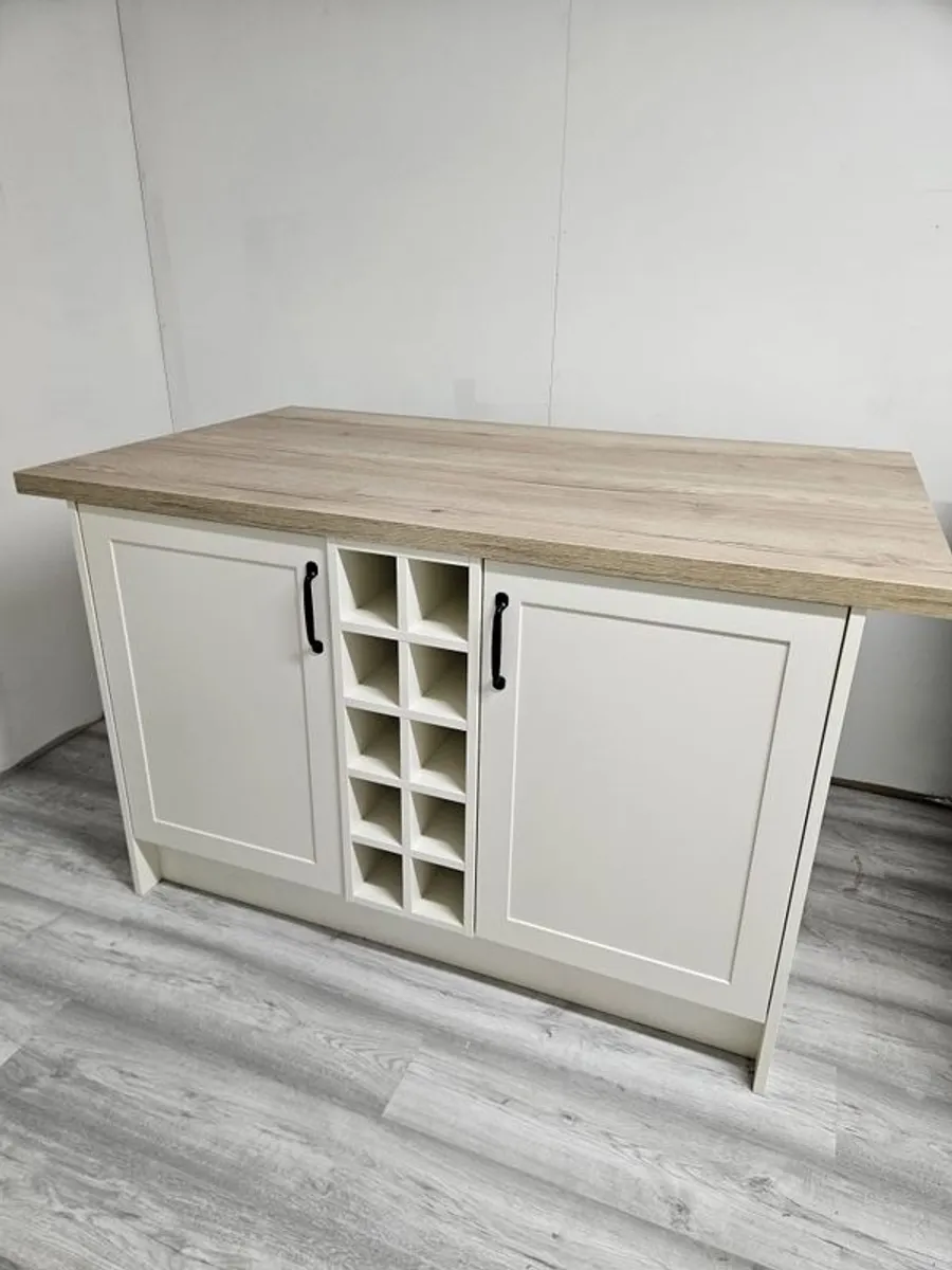 kitchen island - Image 1