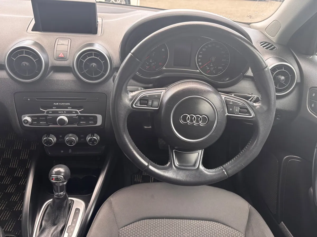 2015 AUDI A1 (S44) - Image 4
