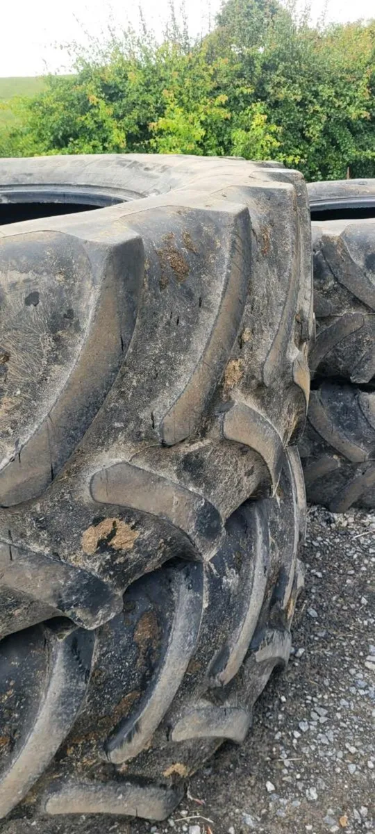 Tyres 600 65 r 38 - Image 2