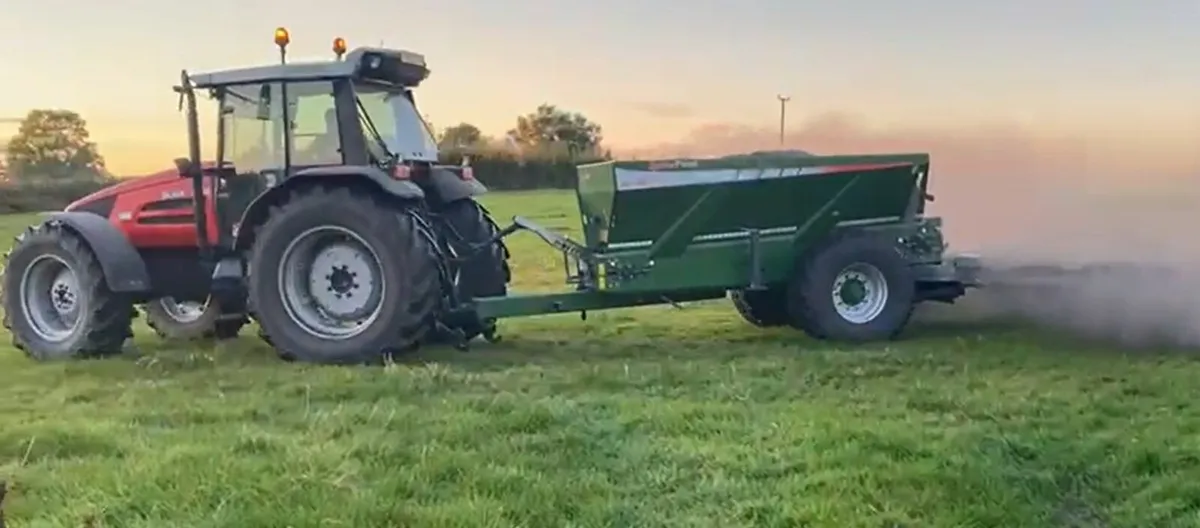 Lime Spreading Service - Image 1