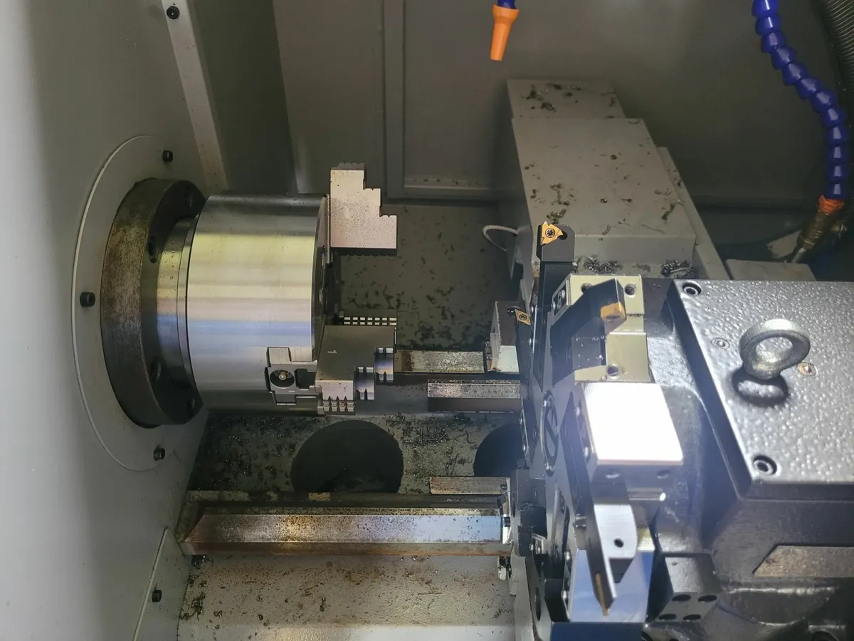 Cnc lathe - Image 3