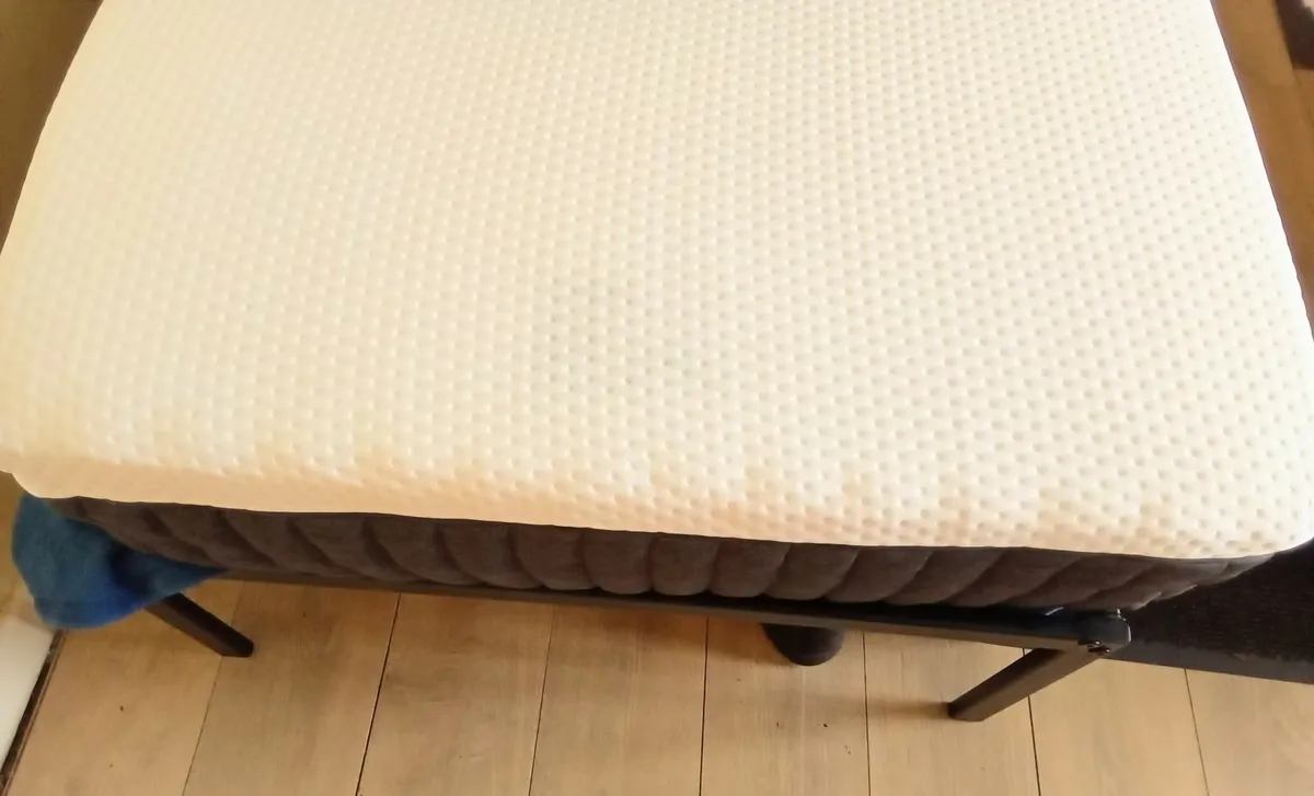 Emma single mattress - Image 1