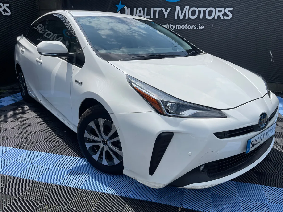 2020 TOYOTA PRIUS HYBRID (S66) - Image 3