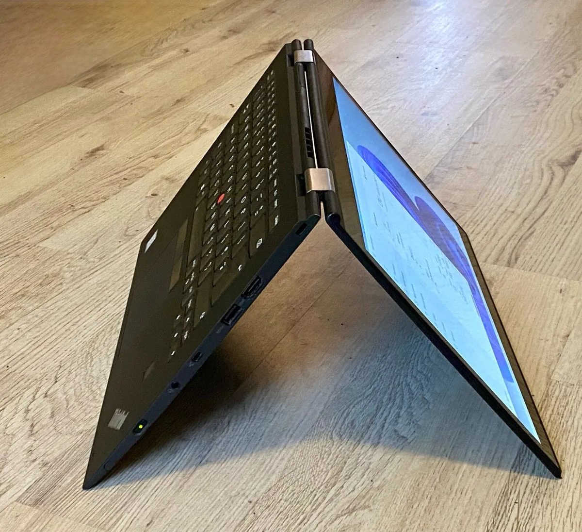 ThinkPad Yoga i7 - Image 3