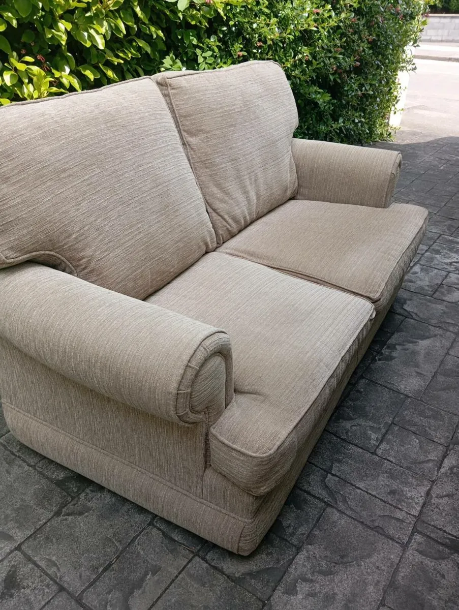2 seater sofa - Image 4