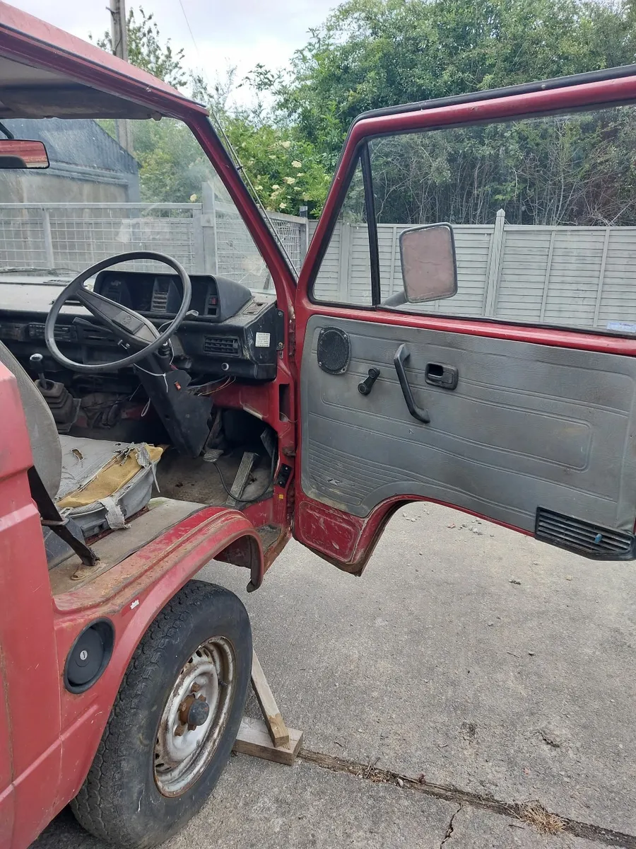 Volkswagen Transporter 1988 - Image 3