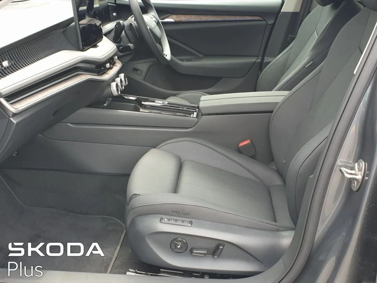 Skoda Superb Stunning Saloon L K 2.0 TDI 150 BHP - Image 4