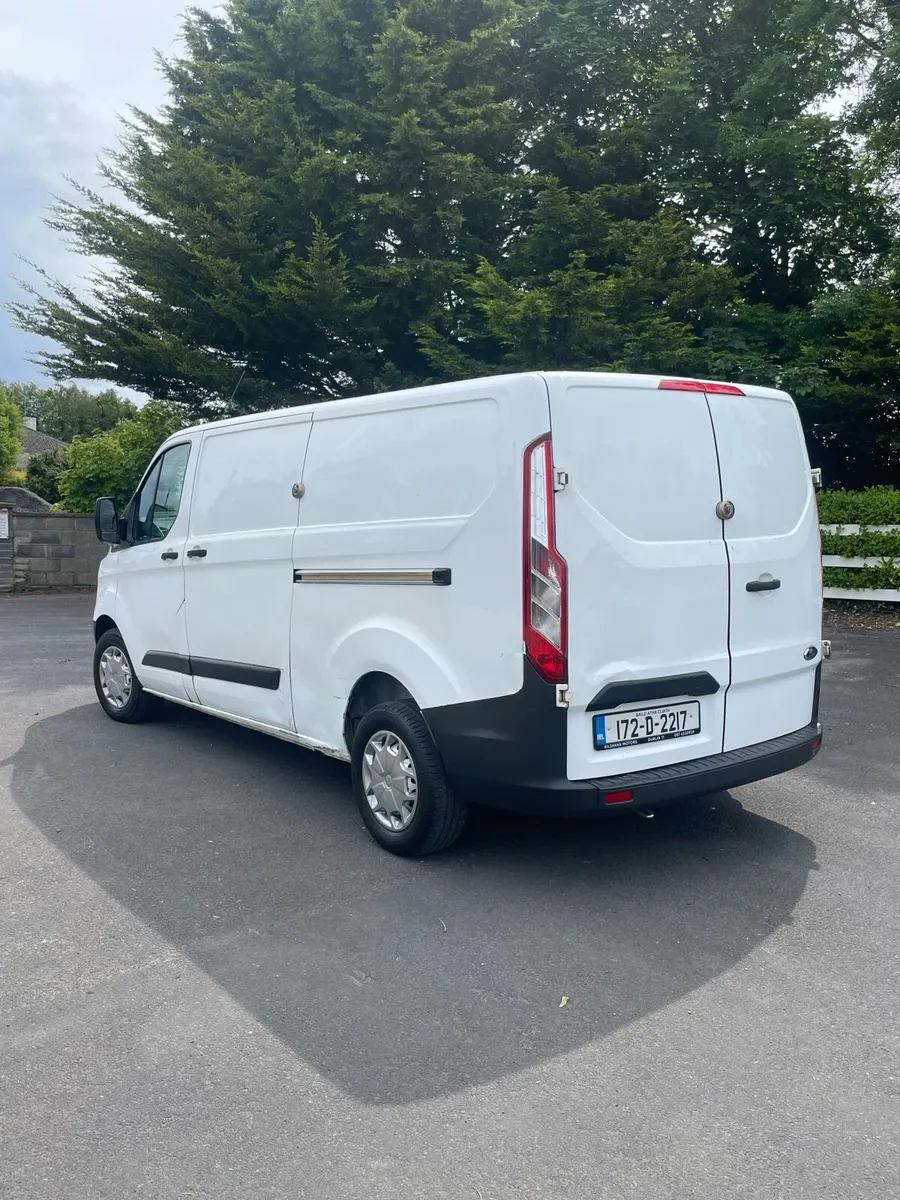 2017 ford transit custom LWB Tax 6/25 Doe 6/26 - Image 3