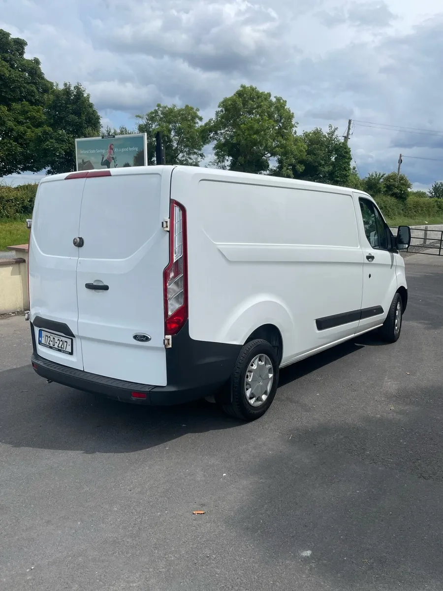 2017 ford transit custom LWB Tax 6/25 Doe 6/26 - Image 4