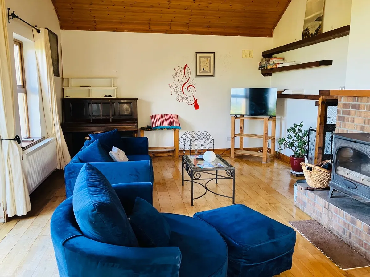 Holiday Rental - Image 1