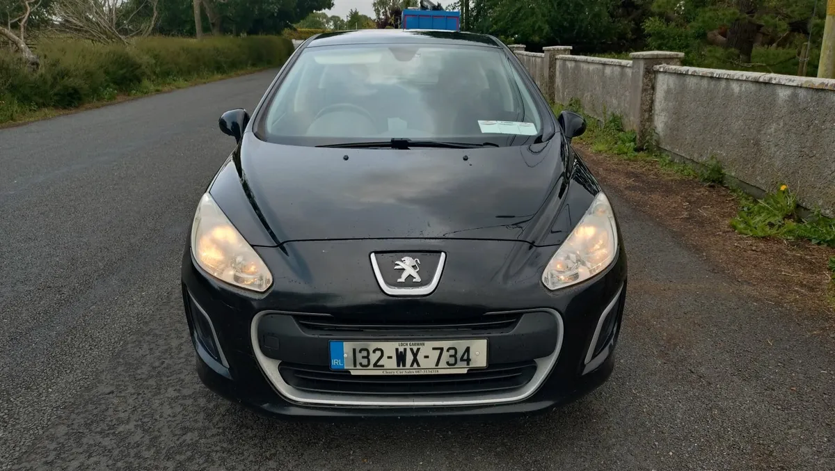 Android Auto/Apple Carplay/Camera/Parking Sensors - Image 2