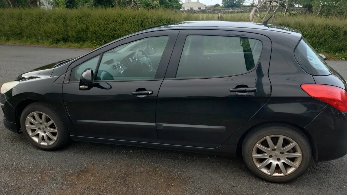 Android Auto/Apple Carplay/Camera/Parking Sensors - Image 4