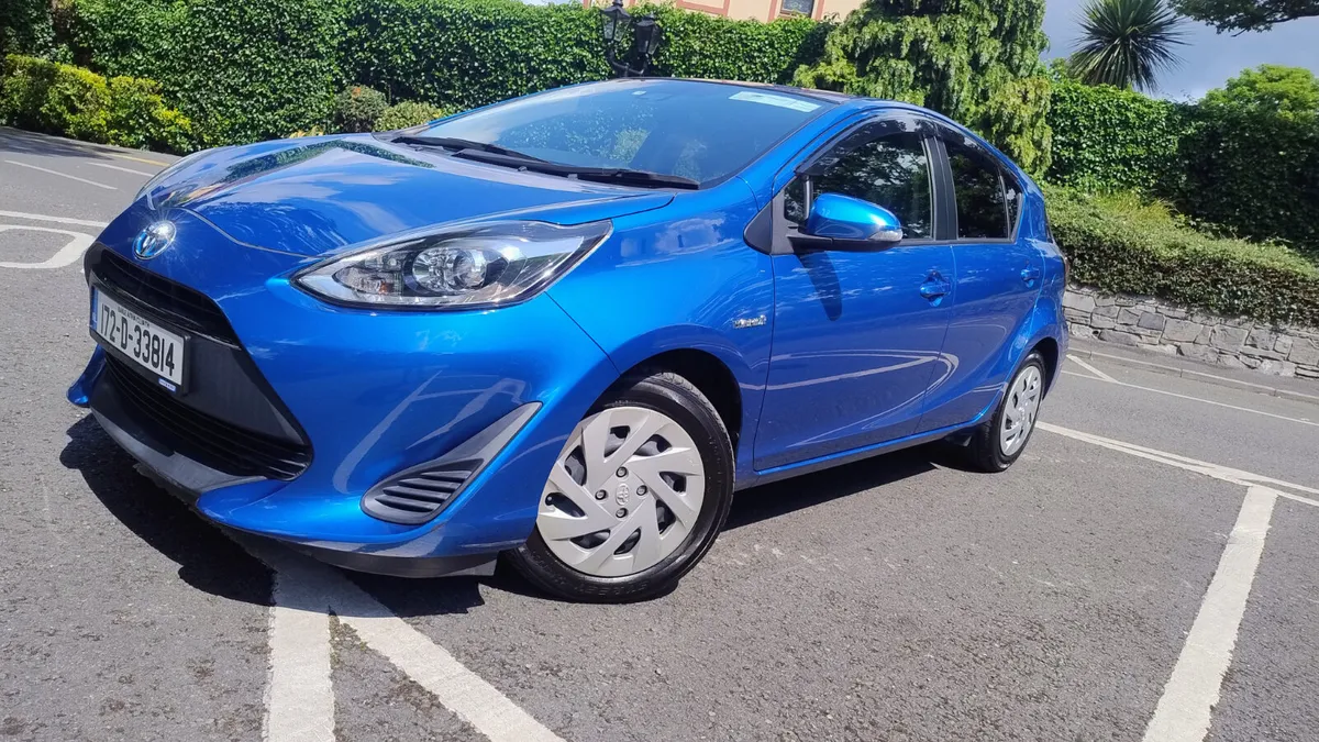 ELECTRIC HYBRID TOYOTA AQUA~NEW NCT 04/27=€9999 - Image 2