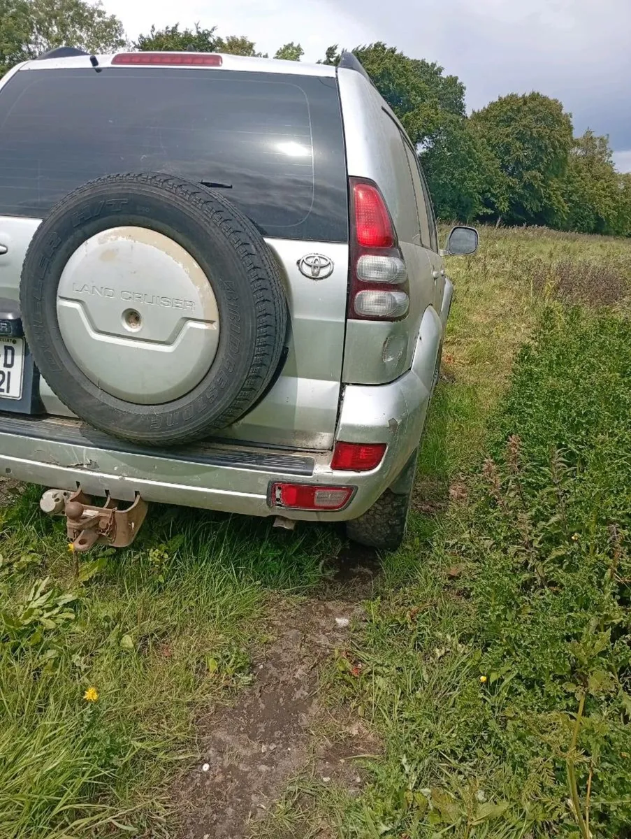 Toyota landcruiser parts - Image 1