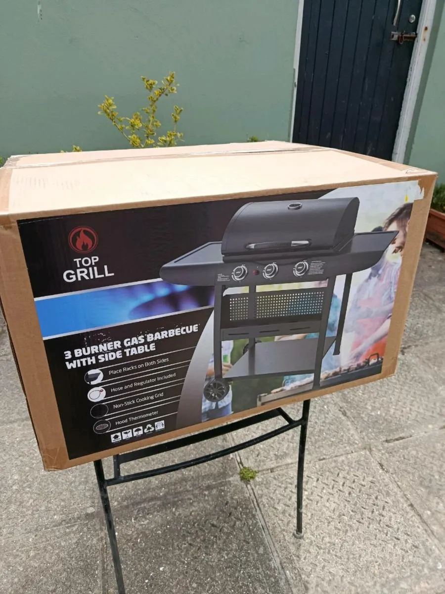 Brand new BBQ unopened in original box - Image 1