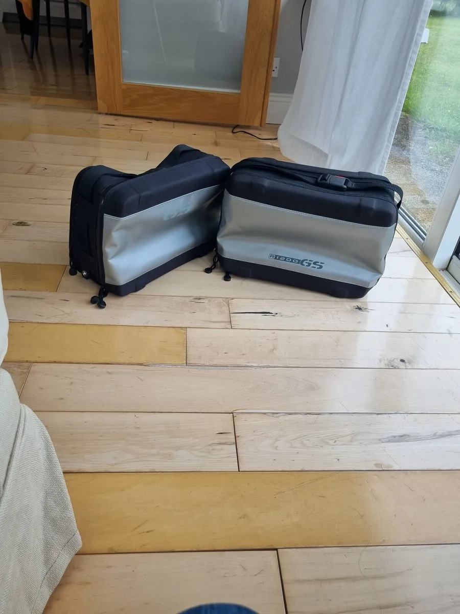 Bmwgs1200 vario box inner case - Image 2