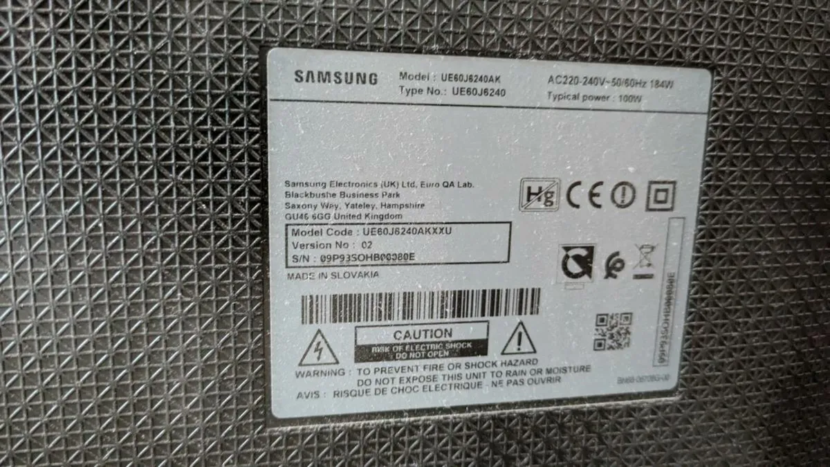 Samsung
60" Flat Full HD Smart TV - Image 3