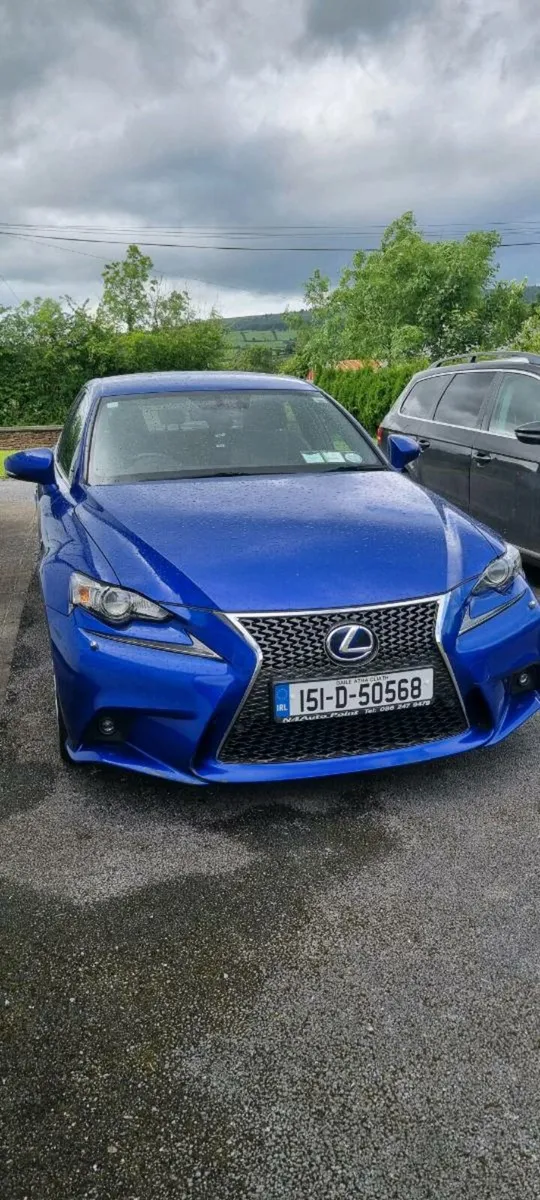 Lexus is300h F Sport - Image 1